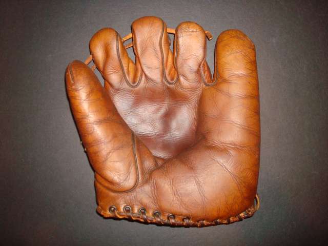 Dazzy Vance Ken Wel 560 Front